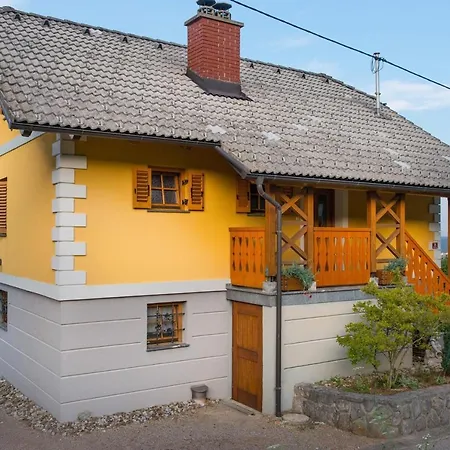 In - Kranjska Krain 35279 Holiday home
