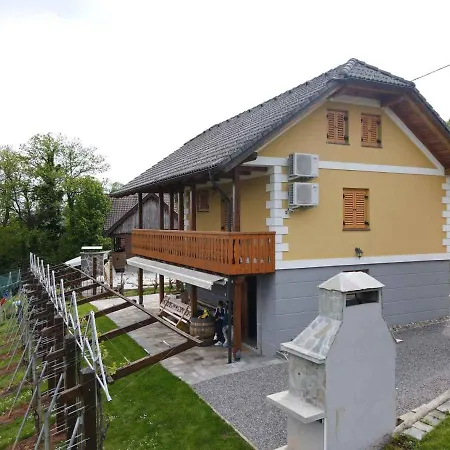 In - Kranjska Krain 35279 Holiday home *